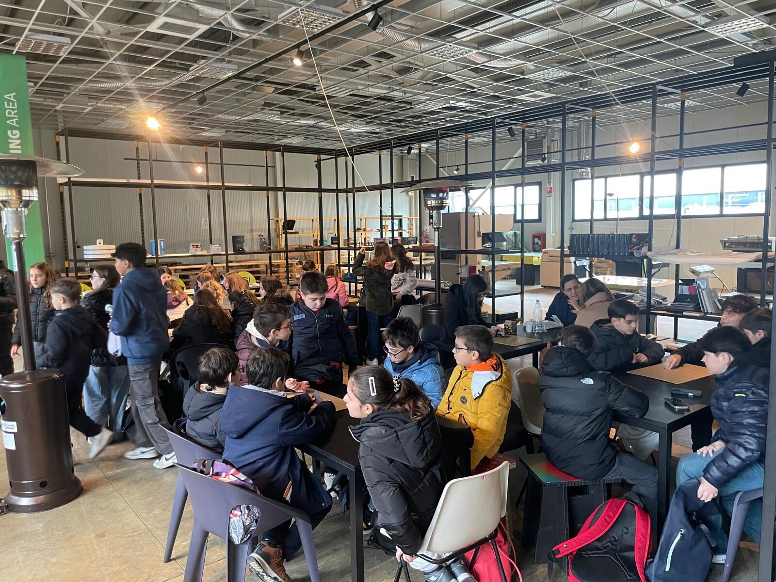 images Visita a Rubbettino e al Museo d'impresa CARTA per gli studenti dell'I.C. Perri - Pitagora - Don Milani di Lamezia