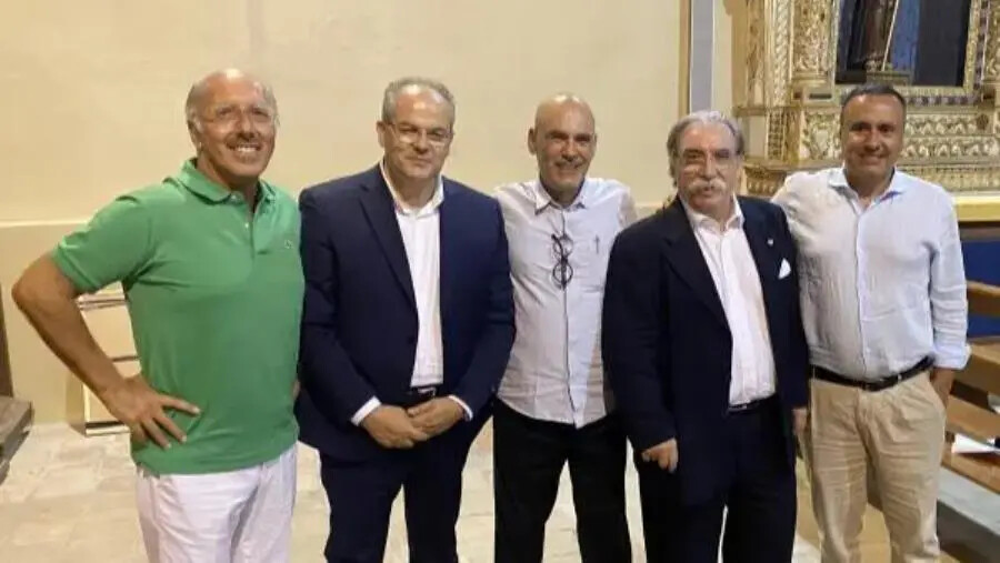 images La Torre d’Argento di Affidato per i finalisti del Premio Letterario Caccuri