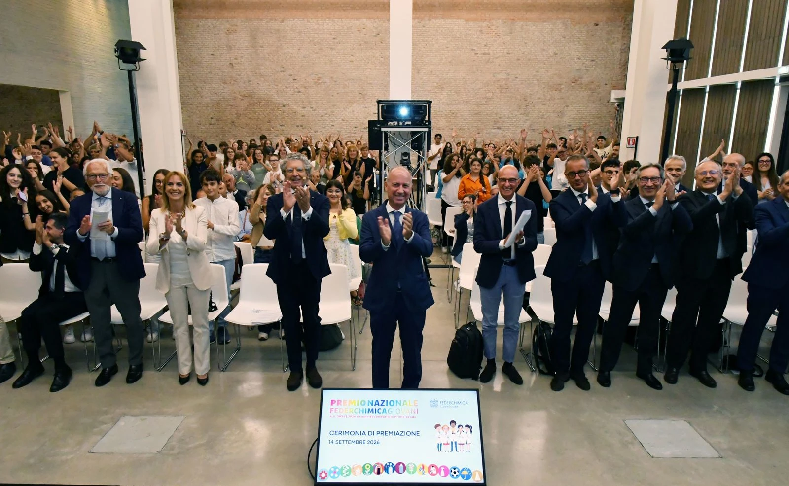 Il Comprensivo "Foscolo" di Bagnara Calabra sul podio al Premio Federchimica Giovani  
