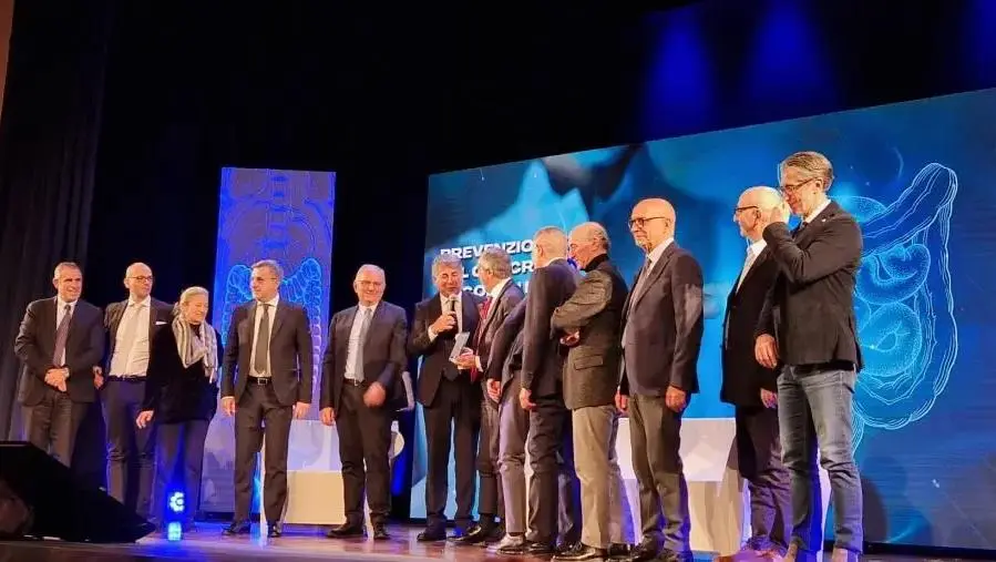 images Cancro del colon-retto, a Catanzaro l'evento nazionale: Calabria in prima linea per la prevenzione