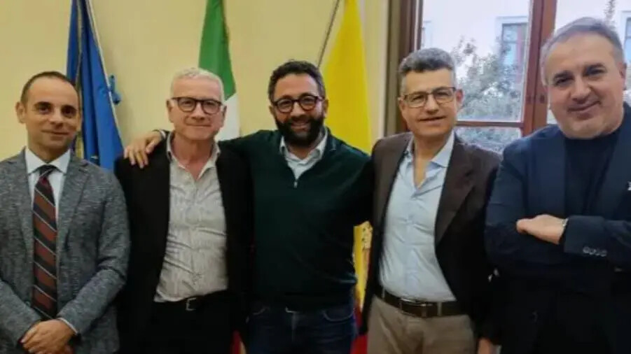 Catanzaro, i presidenti dei Consigli comunali delle 5 città capoluogo insieme per parlare di povertà e sanità images Catanzaro, i presidenti dei Consigli comunali delle 5 città capoluogo insieme per parlare di povertà e sanità
