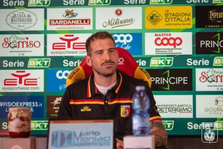 La Mantia in sala stampa: "Qui mi sento già a casa e voglio rilanciarmi" images La Mantia in sala stampa: "Qui mi sento già a casa e voglio rilanciarmi"