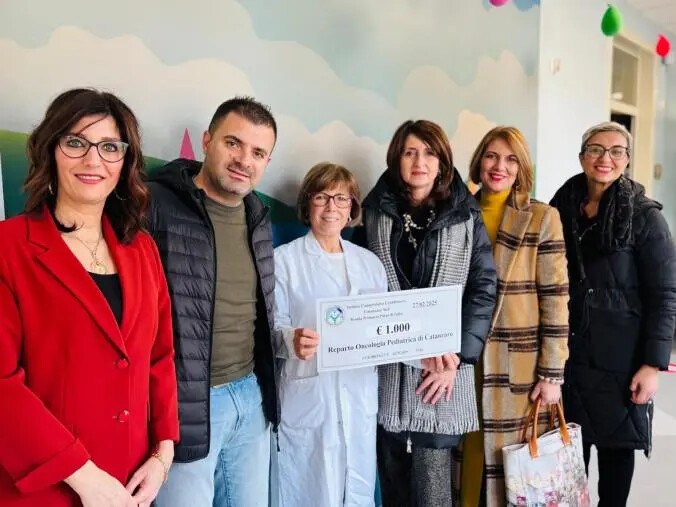 images Il plesso 'Passo di Salto' dell'IC Casalinuovo dona mille euro alla pediatria della "Dulbecco" di Catanzaro