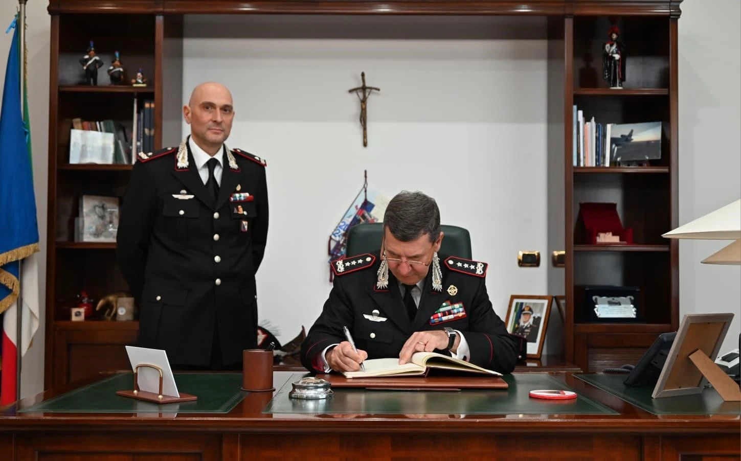 Arma, il generale Claudio Domizi incontra i carabinieri della provincia di Reggio  
