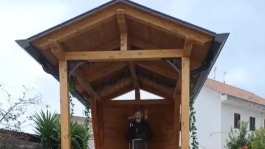 images Squillace, restaurata l'area dedicata a San Pio da Pietralcina  