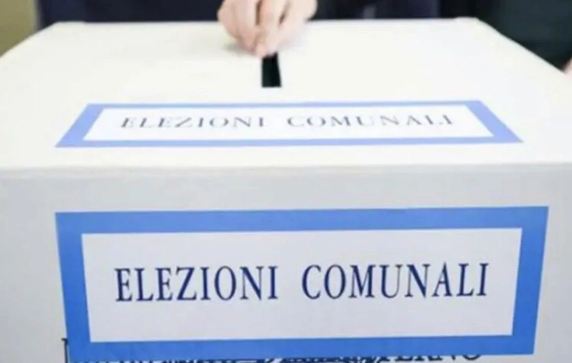 Elezioni nel vibonese,     13 Comuni al voto tra conferme e ritorni (I CANDIDATI A SINDACO)
