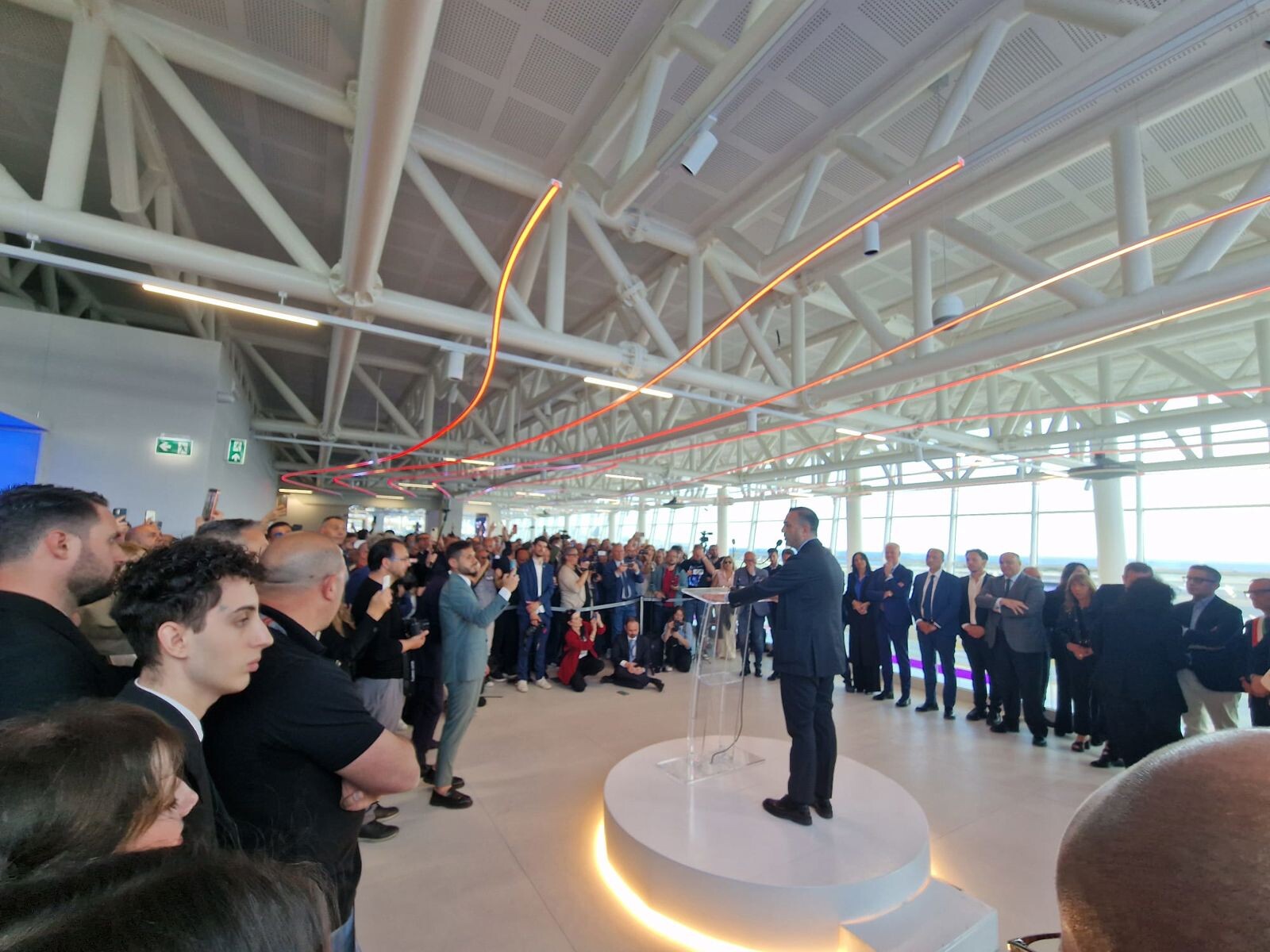 images Nuovo Aeroporto dello Stretto, Cirillo: “Giorno importante, Reggio e la Calabria continuano a crescere”

