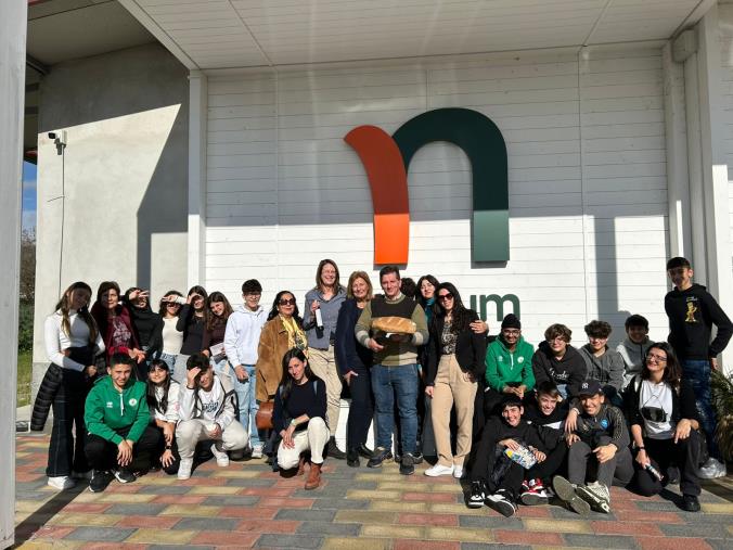 Montepaone, Naturium promuove i sapori del territorio con le scuole images Montepaone, Naturium promuove i sapori del territorio con le scuole