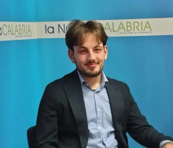 Ciacci si appella agli studenti: "Catanzaro Marina ha bisogno di noi"