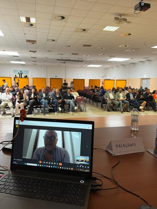 images "Il Parco che Vorrei": un progetto di riqualificazione dell’Istituto Marconi di Siderno