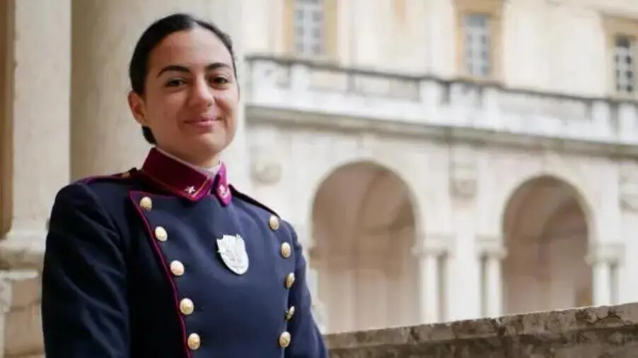 images Emanuela Mandalà, da Cosenza all’Accademia Militare di Modena: la storia di un sogno realizzato