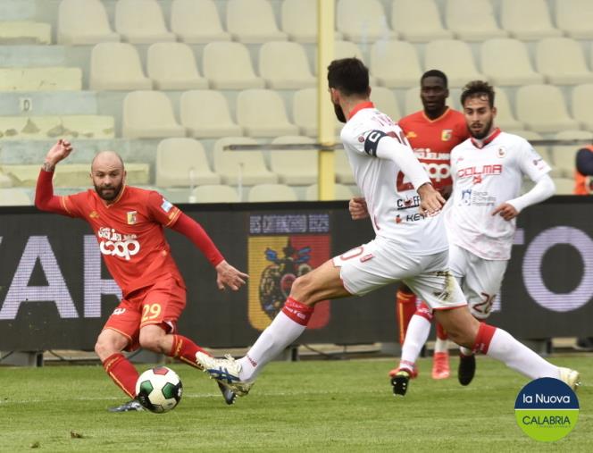 Us Catanzaro 1929, rabbia e determinazione in vista della gara del "Menti" images Us Catanzaro 1929, rabbia e determinazione in vista della gara del "Menti"