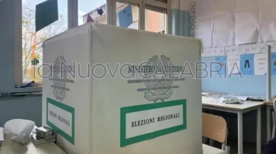 images Elezioni regionali in Calabria, i voti ai candidati in Consiglio nel comune di Catanzaro 