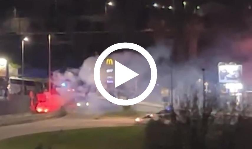 Scontri al derby Cosenza-Catanzaro, i tifosi hanno atteso la liberazione dell'ultras fermato images Scontri al derby Cosenza-Catanzaro, i tifosi hanno atteso la liberazione dell'ultras fermato