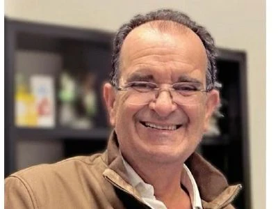 Caro trasporti, Enzo Bruno: “Vergognoso: tornare in Calabria costa più della tredicesima. Servono misure straordinarie subito”