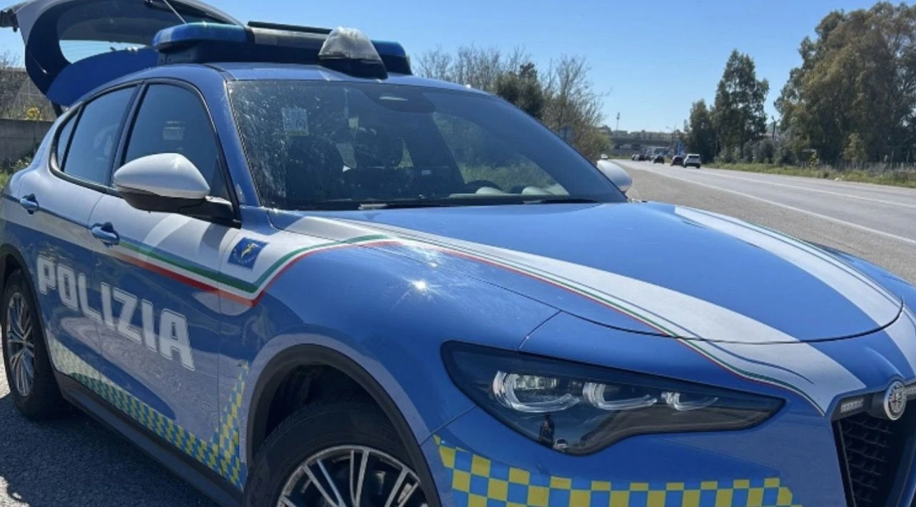 Esodi estivi, l’allarme della Polizia Stradale: quasi 1 auto su 4 con pneumatici non conformi