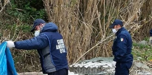 Rifiuti, a Crotone 113 verbali per violazioni al regolamento