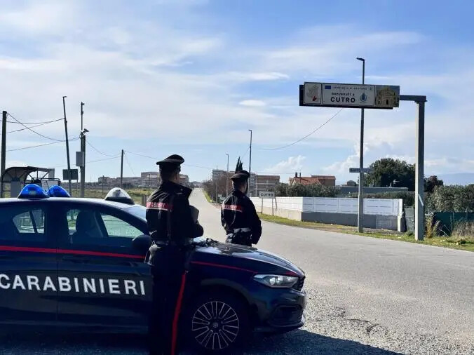 images Maltrattamenti in famiglia, uomo denunciato  nel Crotonese
