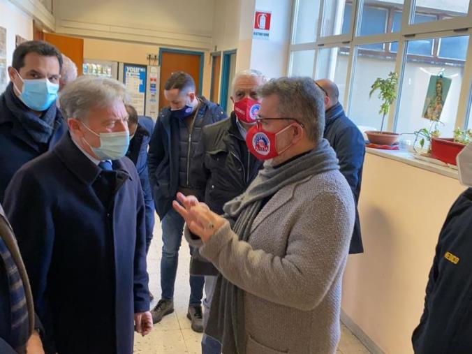 Spirlì e Orsomarso visitano il 118 di Cosenza: "A sostegno del presidio" images Spirlì e Orsomarso visitano il 118 di Cosenza: "A sostegno del presidio"