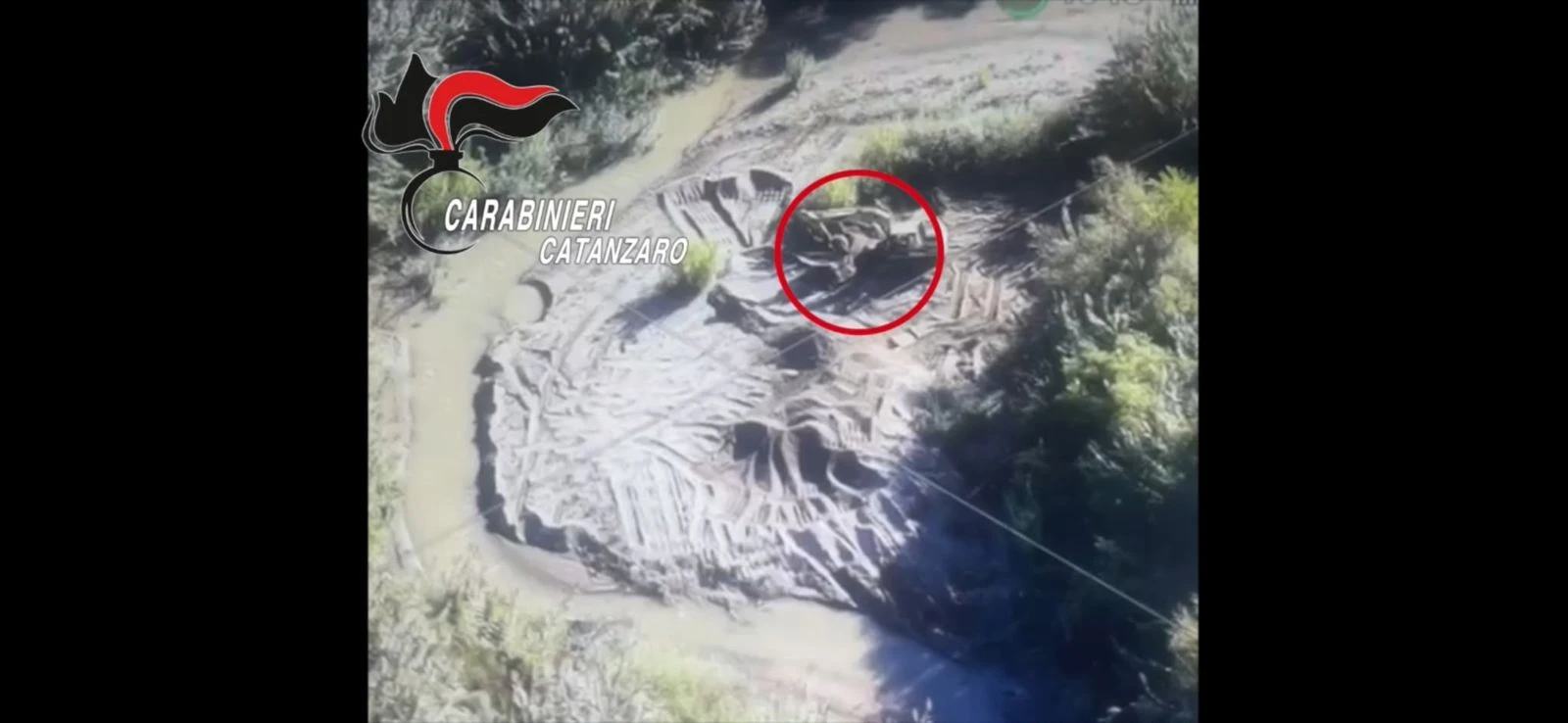 Maida, rubavano inerti nel fiume Amato  in un’area vincolata paesaggisticamente: 2 arresti