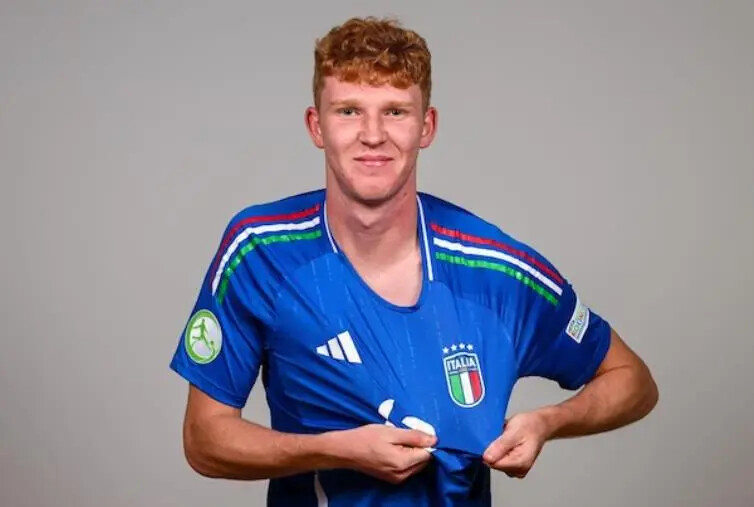 Il difensore Christian Corradi arriva in prestito dal Verona images Il difensore Christian Corradi arriva in prestito dal Verona