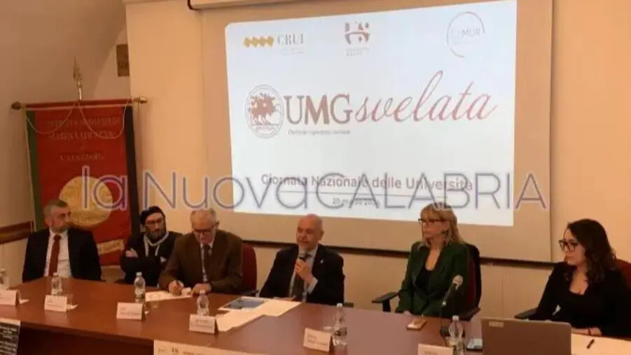 Catanzaro, l’Umg apre le porte al pubblico per la prima Giornata nazionale delle Università images Catanzaro, l’Umg apre le porte al pubblico per la prima Giornata nazionale delle Università