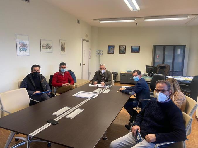 images Rende. Al via i lavori per la nuova scuola secondaria di Linze, Munno: "Un fabbricato con 5 aule adatte ad ospitare 20 alunni ciascuna"