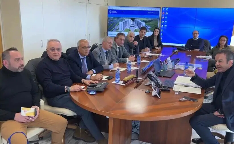 images Occhiuto incontra i sindacati, sul tavolo vertenza tirocinanti e trasporto pubblico