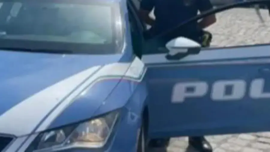 images Stalking nei confronti della sua ex moglie e del suo nuovo compagno, un arresto a Crotone