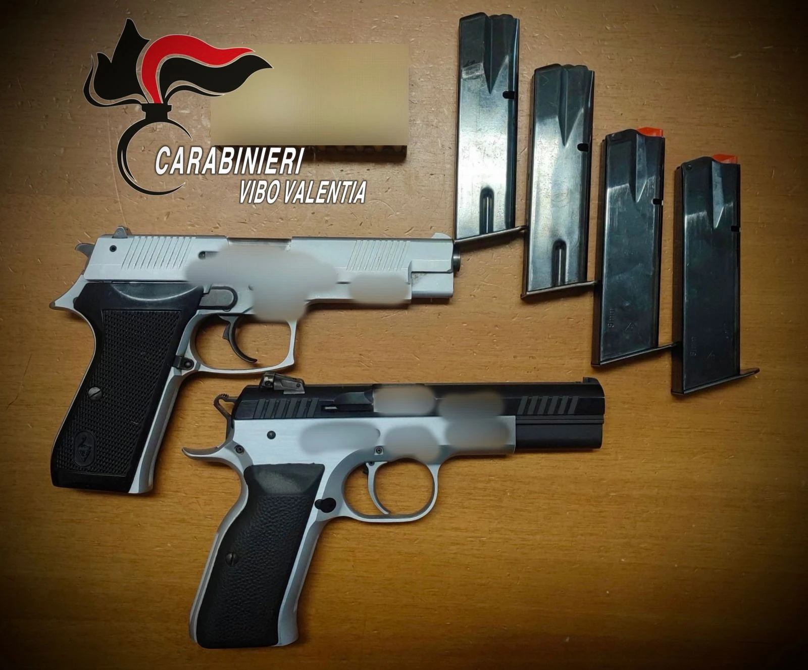 Denunce per coltelli, violazioni di misure e guida in stato di ebbrezza nel Vibonese