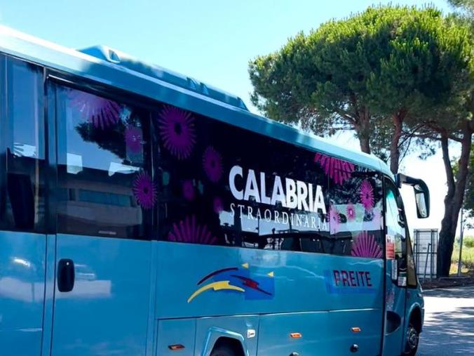 Definiti gli orari dei bus da e per gli aeroporti calabresi  images Definiti gli orari dei bus da e per gli aeroporti calabresi