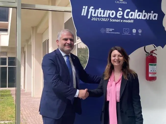 Agricoltura, incontro D'Eramo-Staine: "Lavoriamo per tutelare e valorizzare l'autenticità delle nostre produzioni" images Agricoltura, incontro D'Eramo-Staine: "Lavoriamo per tutelare e valorizzare l'autenticità delle nostre produzioni"