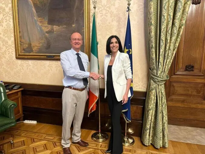 Istruzione, Princi incontra il ministro Valditara e si ragiona sulla nascita del liceo biomedico images Istruzione, Princi incontra il ministro Valditara e si ragiona sulla nascita del liceo biomedico