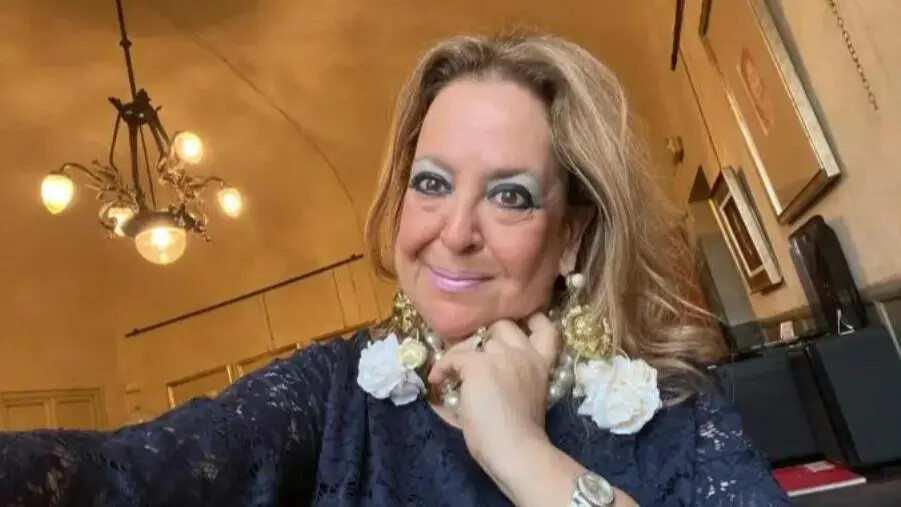 "Moulin Rouge Toulose Lautrec", l’ultimo libro della catanzarese Primerano al Salone del libro di Torino images "Moulin Rouge Toulose Lautrec", l’ultimo libro della catanzarese Primerano al Salone del libro di Torino