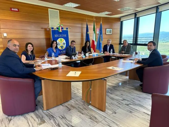 images Tratto dell'A2 fra Cosenza e Altilia, dirigenti e cybersecurity: le decisioni della Giunta regionale
