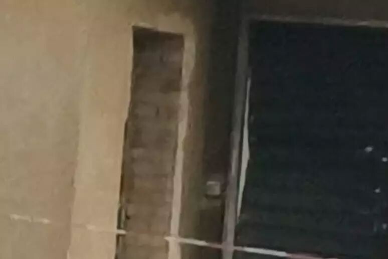 images Assalto con esplosivo alle poste di Lauropoli nel Cosentino: prelevato lo sportello Atm