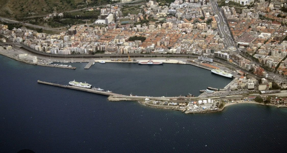 Fit Cisl Calabria -Ust Cisl: "Il porto di Reggio Calabria tra sviluppo, lavoro e futuro"