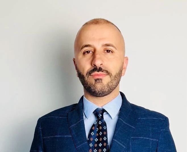 images Incendio locali a Soveria Mannelli, intervento dei Carabinieri: il plauso di Unarma Calabria