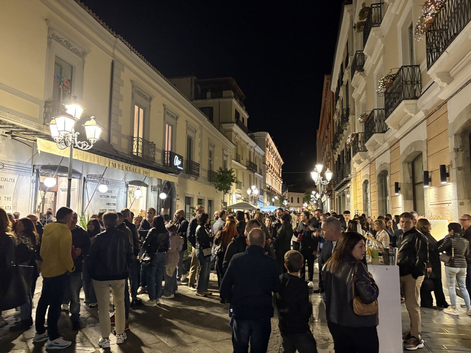 Il grande successo di Carpe Wine e la prima vera prova dell’Isola 22: Catanzaro si riprende il suo corso images Il grande successo di Carpe Wine e la prima vera prova dell’Isola 22: Catanzaro si riprende il suo corso