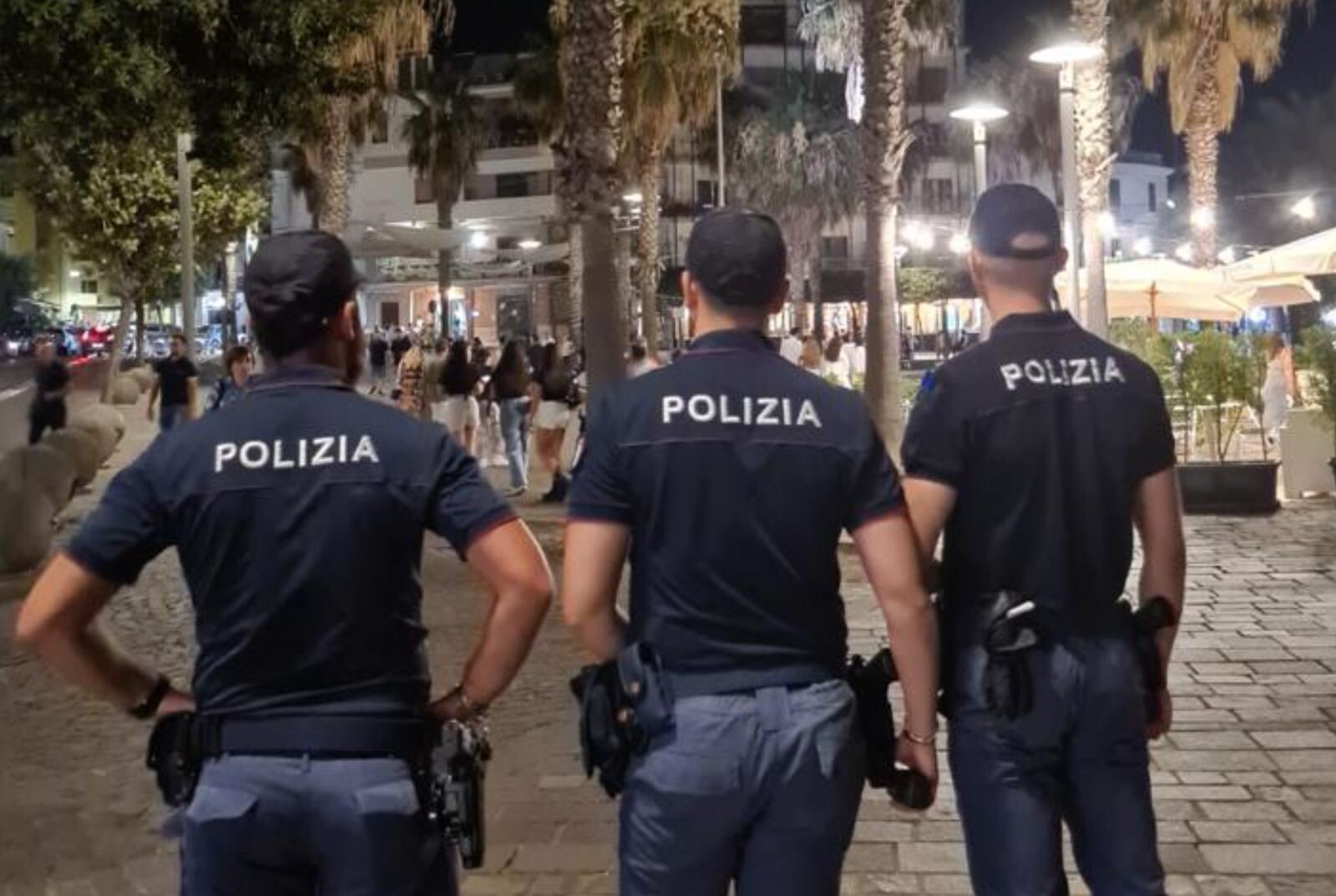images Blitz della Polizia nei locali del Crotonese: irregolarità sulla sicurezza e sospetto lavoro nero