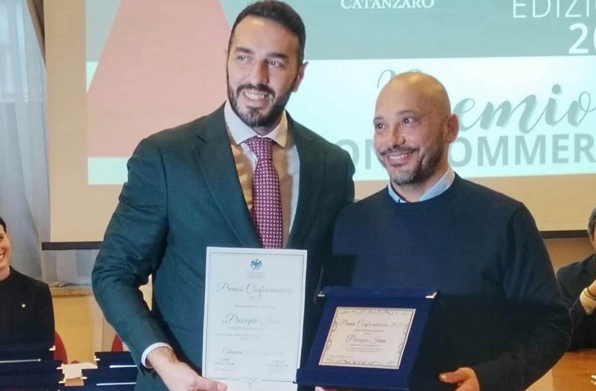 Confcommercio, premiata la Gelateria Amedeo per tradizione ed eccellenza images Confcommercio, premiata la Gelateria Amedeo per tradizione ed eccellenza