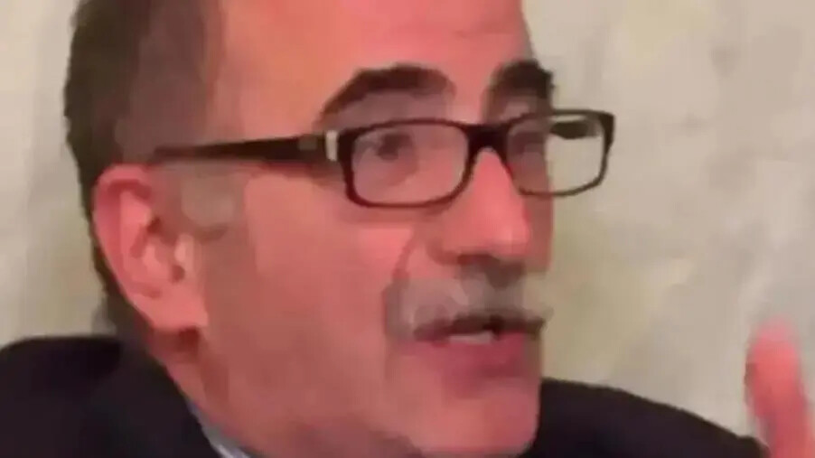 Catanzaro, la lettera alla Befana di Emanuele Cannistrà images Catanzaro, la lettera alla Befana di Emanuele Cannistrà