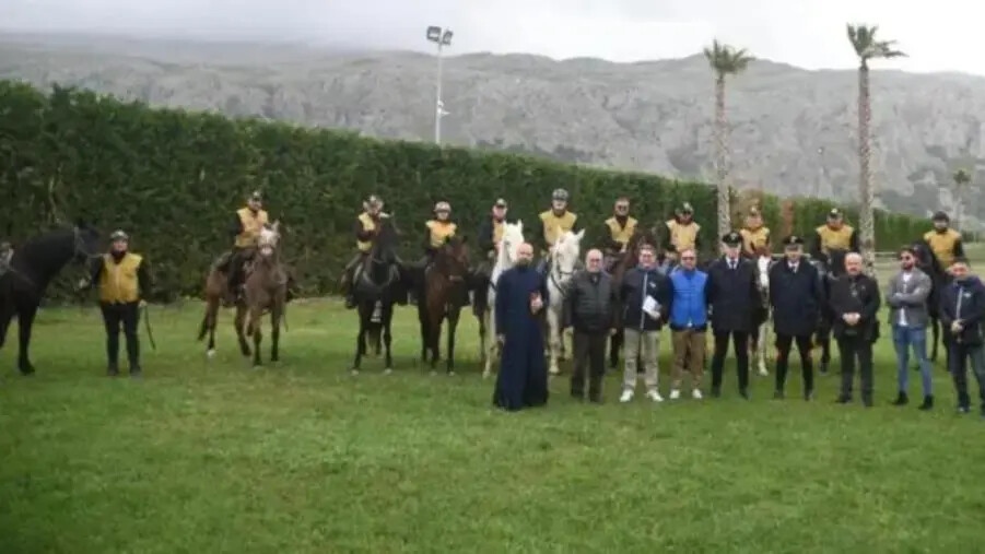 images Al via dal Centro Ippico Iannibelli di Frascineto la I tappa del “Viaggio nei Parchi del Sud. Dal Pollino all’Alta Murgia"
