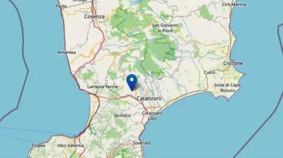 images Terremoto nel catanzarese, quattro scosse nella notte: epicentro a Miglierina e Marcellinara