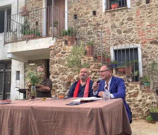 San Vito sullo Ionio, Francesco Pungitore presenta "Metafisica dell'intelligenza artificiale" images San Vito sullo Ionio, Francesco Pungitore presenta "Metafisica dell'intelligenza artificiale"