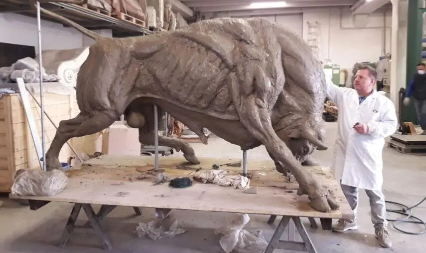 images Lettera a Tito, la riflessione sulle dichiarazioni scioccanti di uno scultore su scuse e perdono