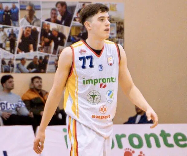 Andrija Dozic, giovane promessa della Basket Academy Catanzaro, sbalordisce anche nella NexGen LBA images Andrija Dozic, giovane promessa della Basket Academy Catanzaro, sbalordisce anche nella NexGen LBA