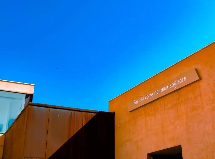 Dal MUR 3,7 milioni all’Accademia di Belle Arti di Catanzaro per il progetto “Performing” images Dal MUR 3,7 milioni all’Accademia di Belle Arti di Catanzaro per il progetto “Performing”