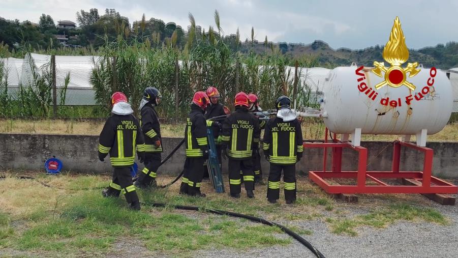 Il Comando vigili del fuoco di Catanzaro è tra le otto sedi in Italia specializzate in caso di esplosioni images Il Comando vigili del fuoco di Catanzaro è tra le otto sedi in Italia specializzate in caso di esplosioni