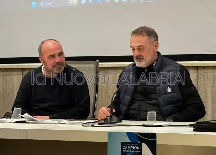 Vivarini: "Cresciuto in una famiglia in cui stavamo mattina e sera con la palla tra i piedi" images Vivarini: "Cresciuto in una famiglia in cui stavamo mattina e sera con la palla tra i piedi"